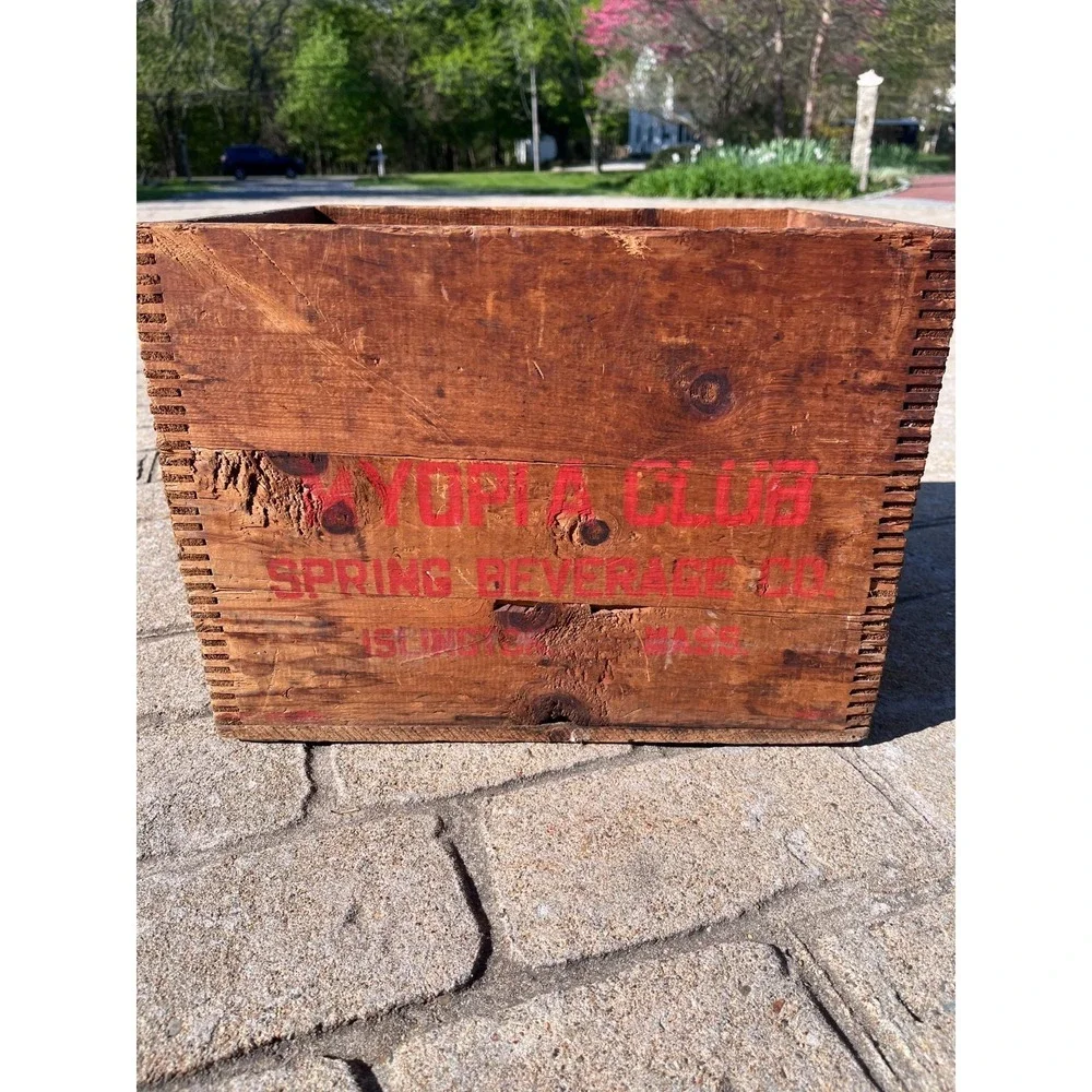 Rare Vintage Myopia Club Beverage Co Islington MA Wooden Wood Crate Box